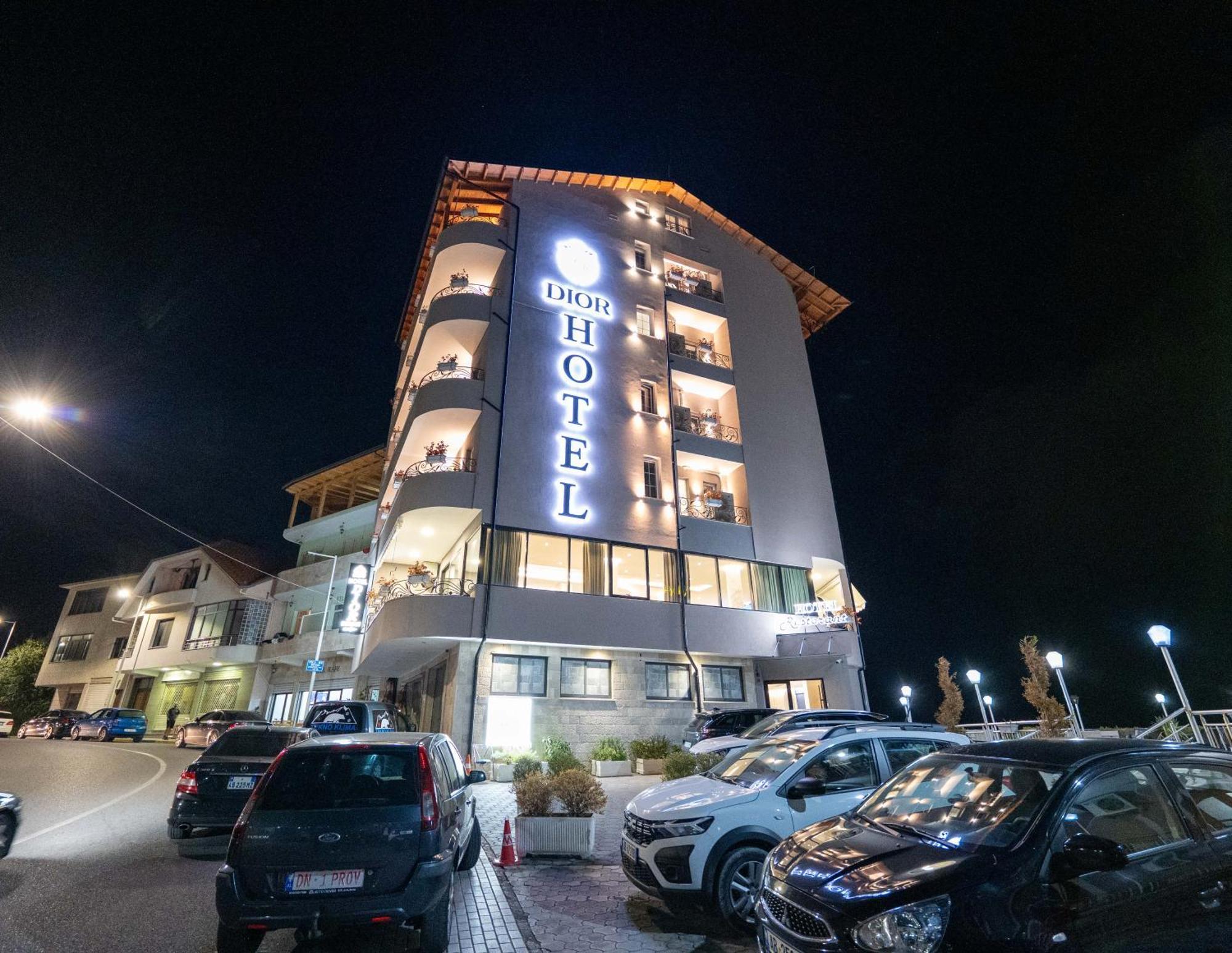 Hotel Dior Krujë Exterior foto